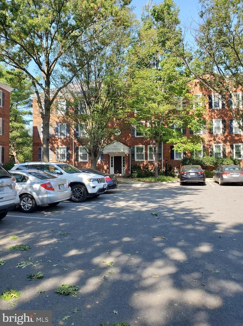2952 S Columbus St #b2, Arlington, VA 22206