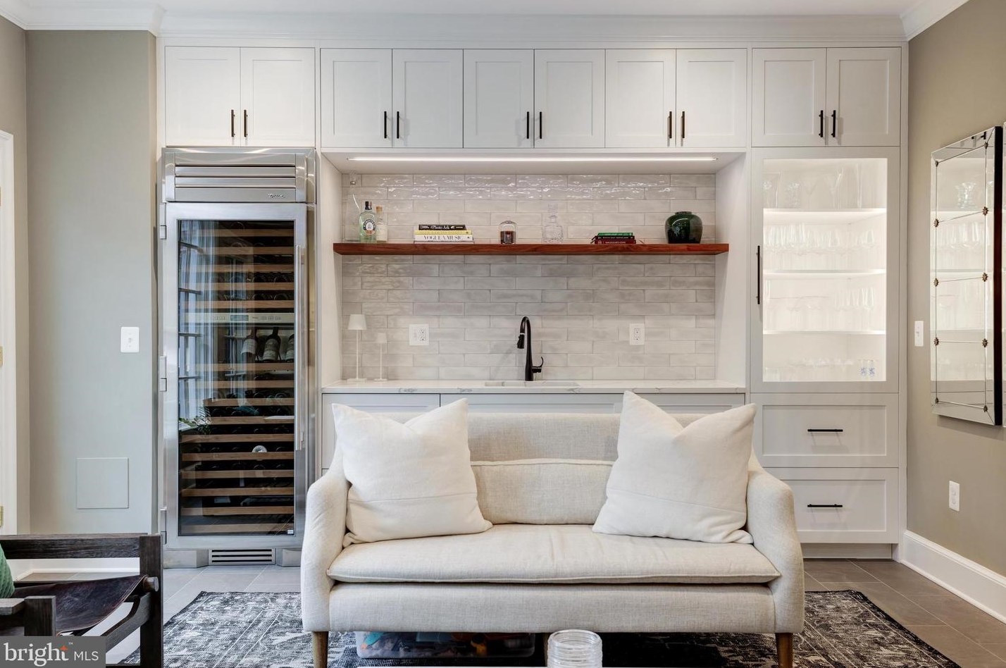 622 Lee St, Alexandria VA  22314-3820 exterior