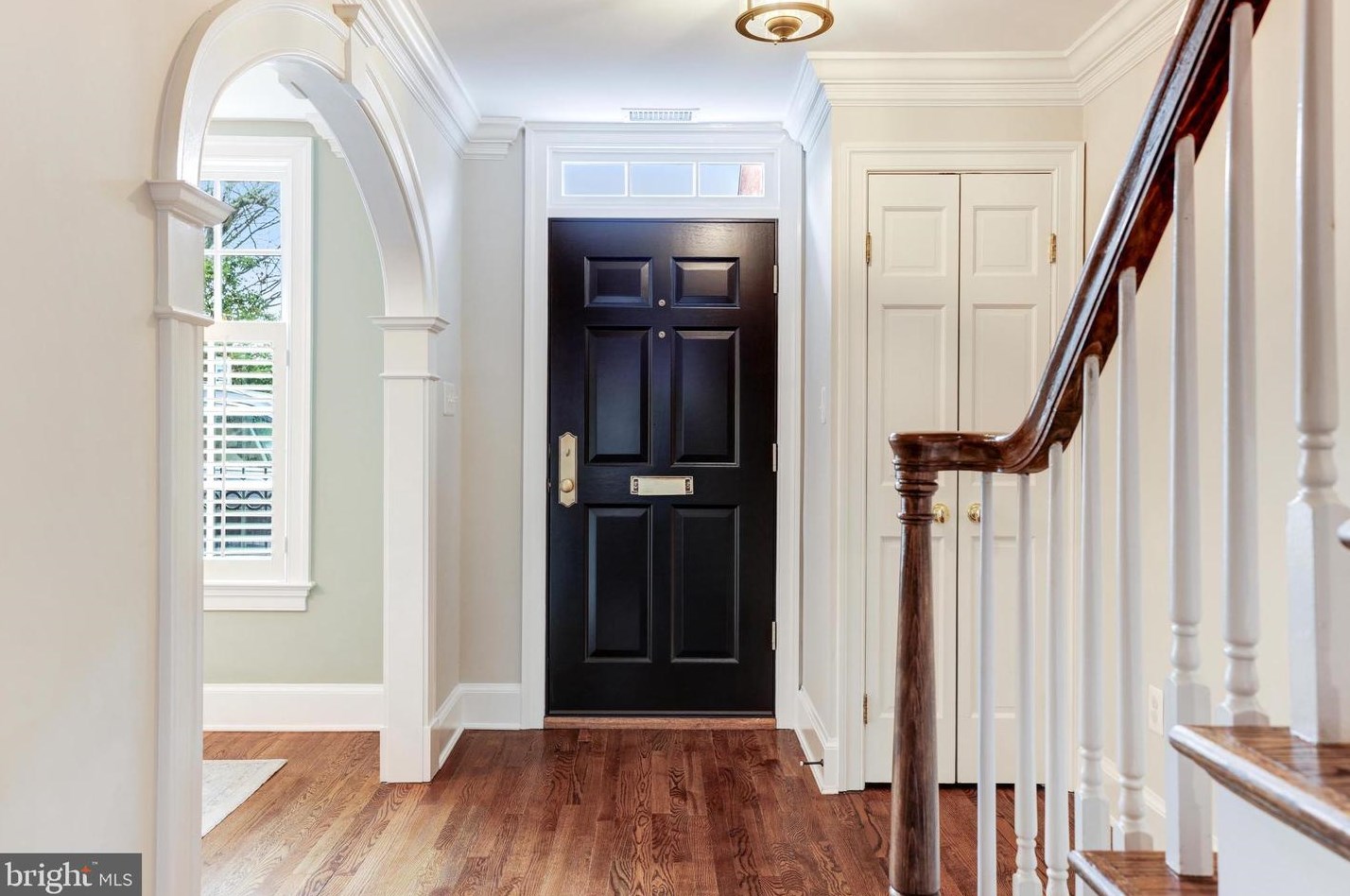 622 Lee St, Alexandria VA  22314-3820 exterior