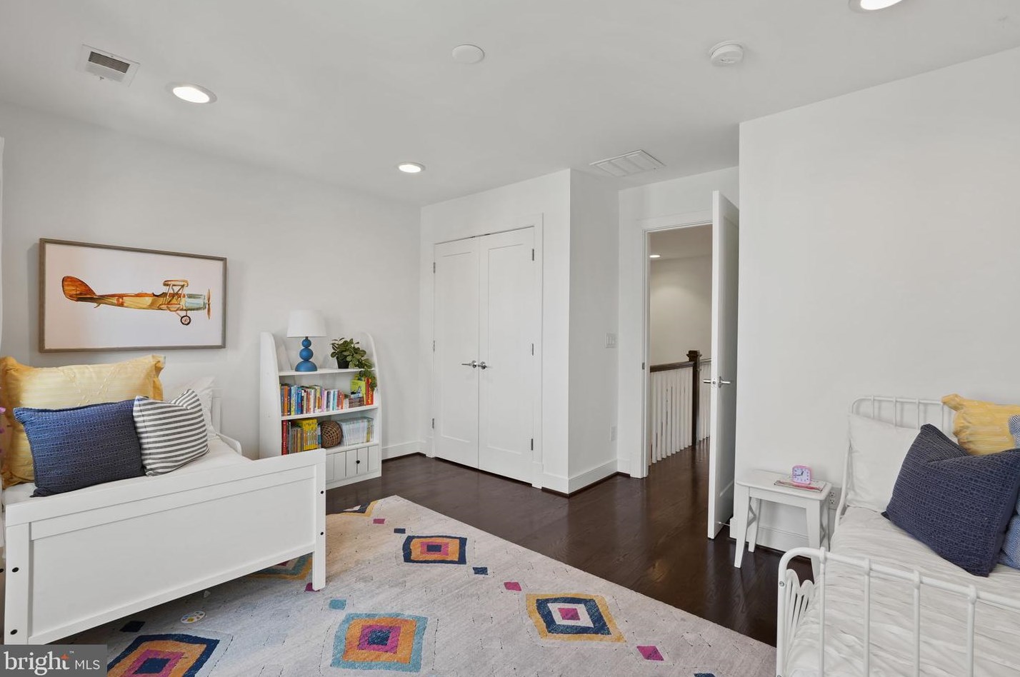 212 Patrick St, Alexandria VA 22314-2442 exterior