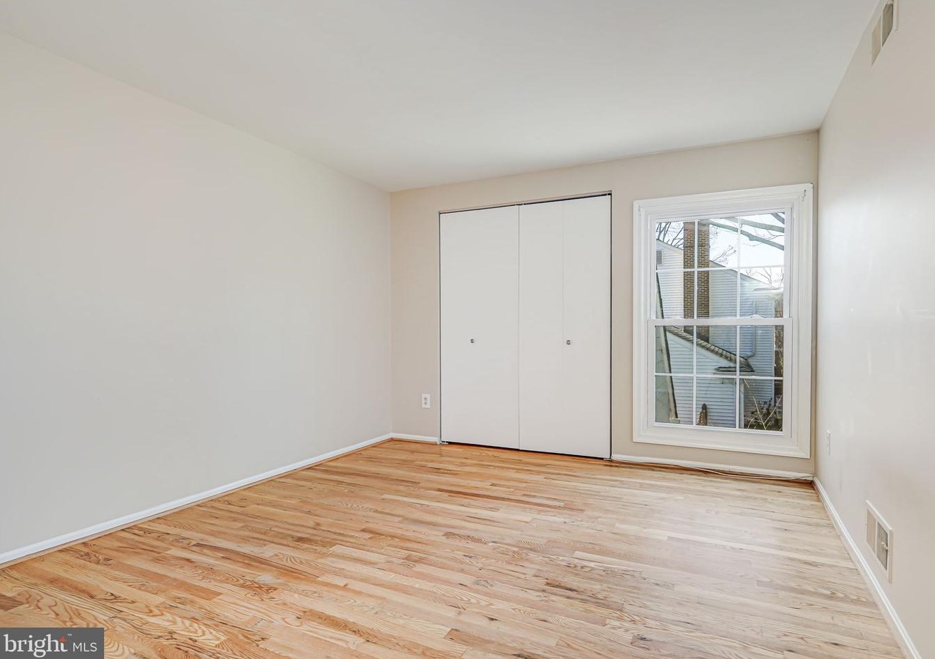 3959 Ft Worth Ave, Alexandria VA 22304-1711 exterior