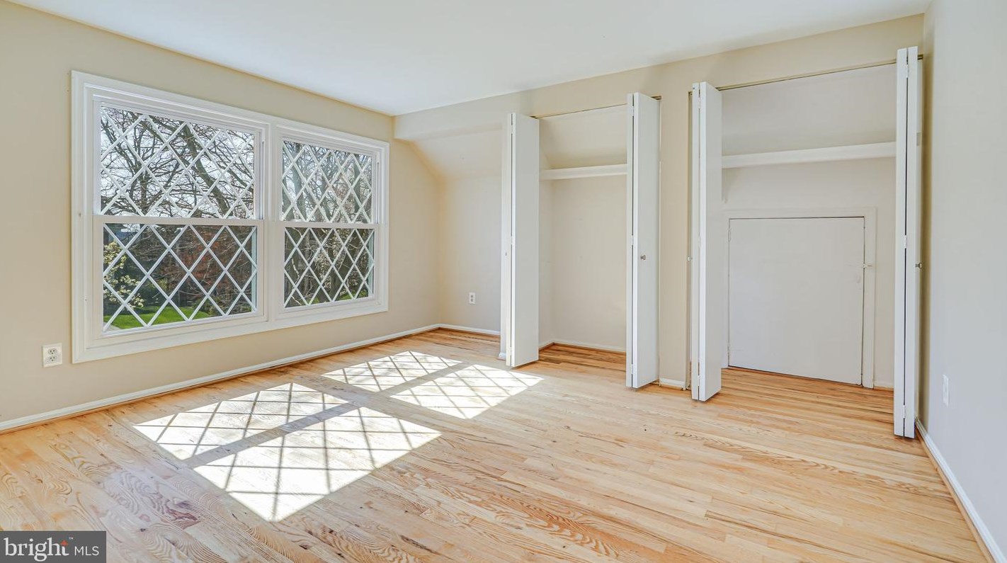 3959 Ft Worth Ave, Alexandria VA 22304-1711 exterior