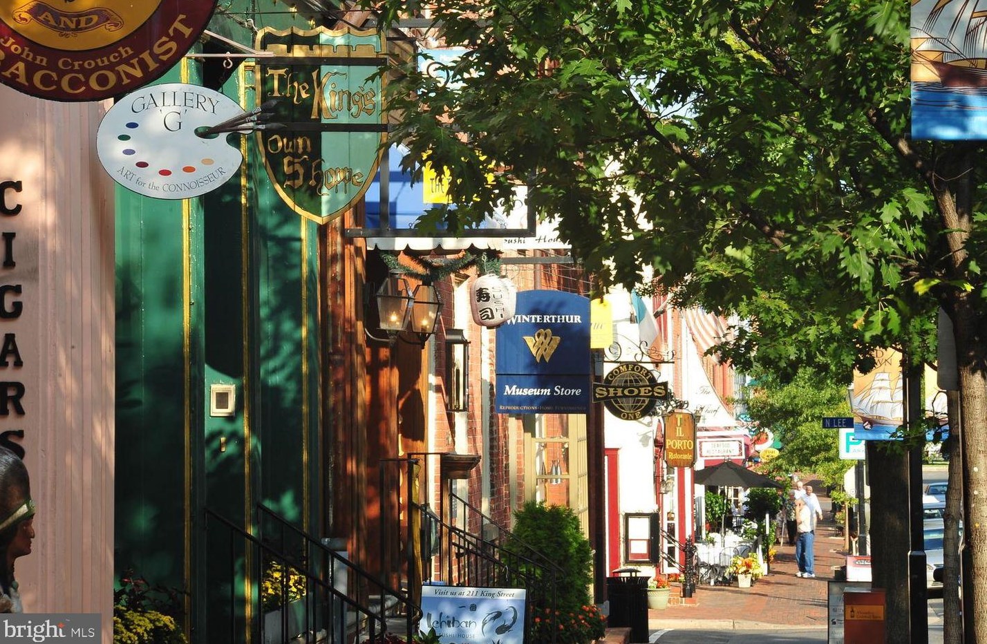 4 Alexandria Ave, Alexandria VA 22302-4204 exterior