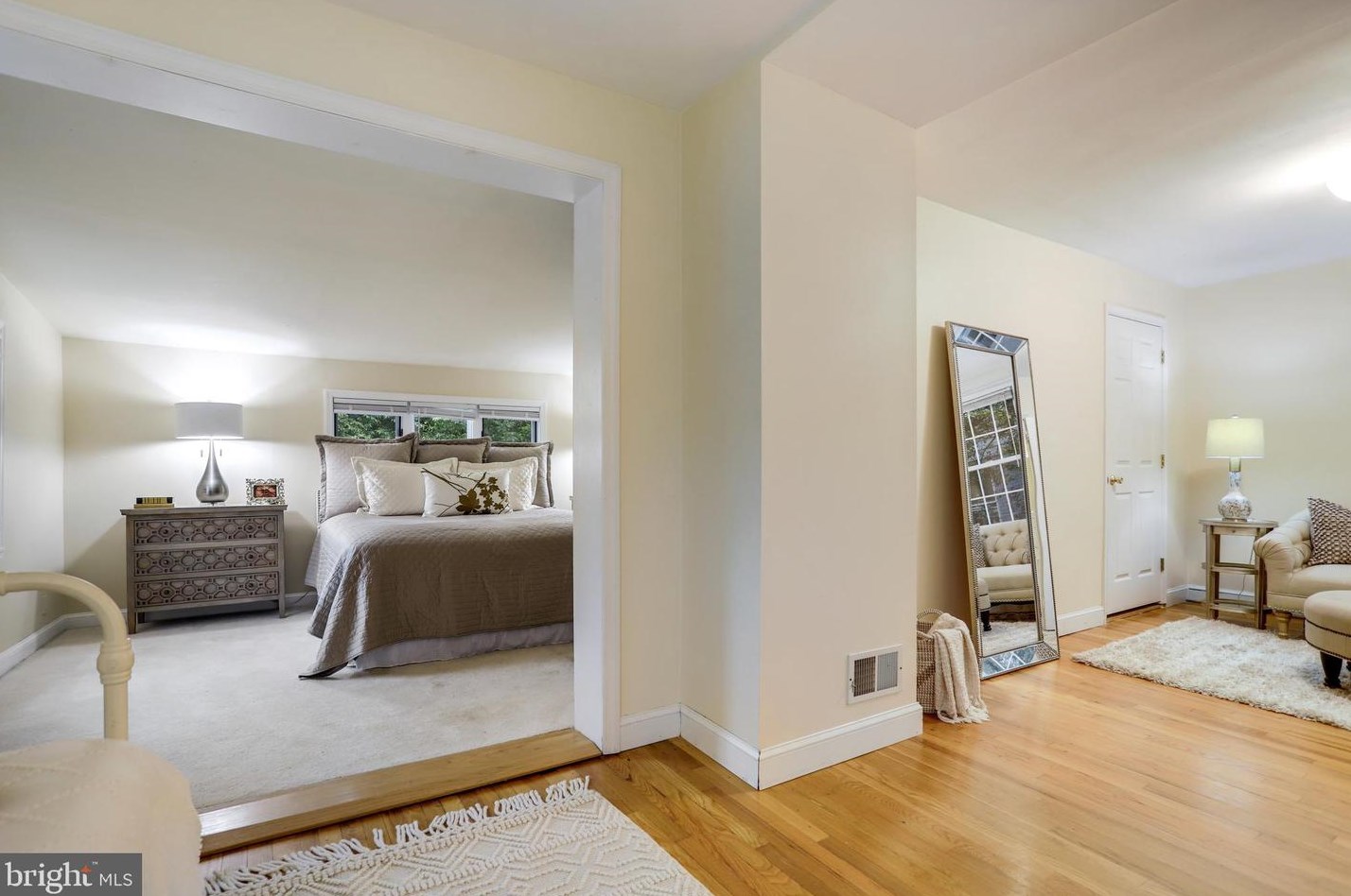 1321 Bayliss Dr, Alexandria VA 22302-3510 exterior