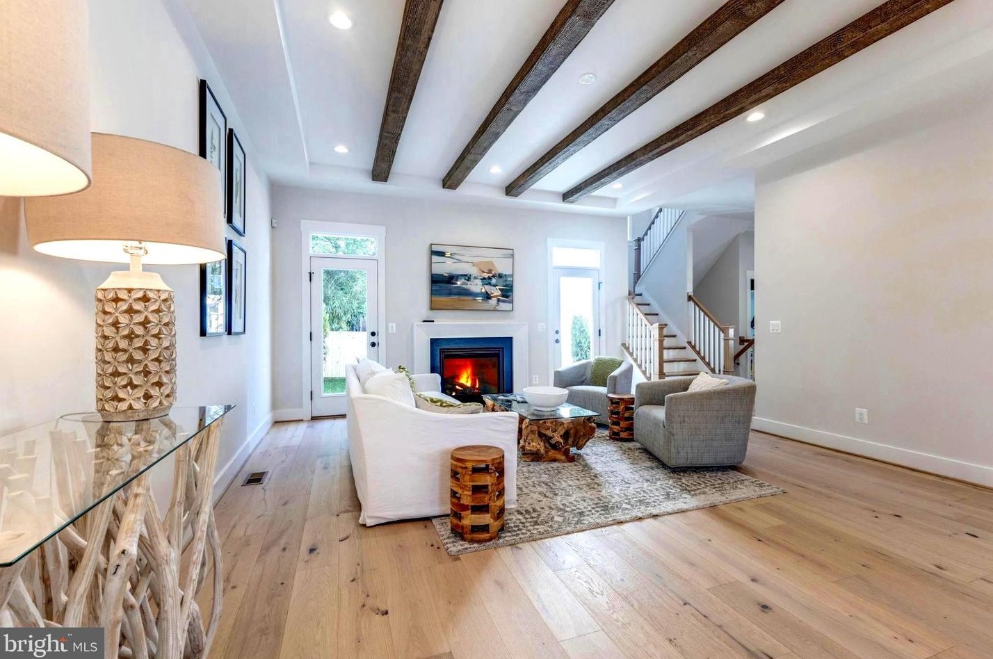 2315 Commonwealth Ave, Alexandria VA 22305-2829 exterior