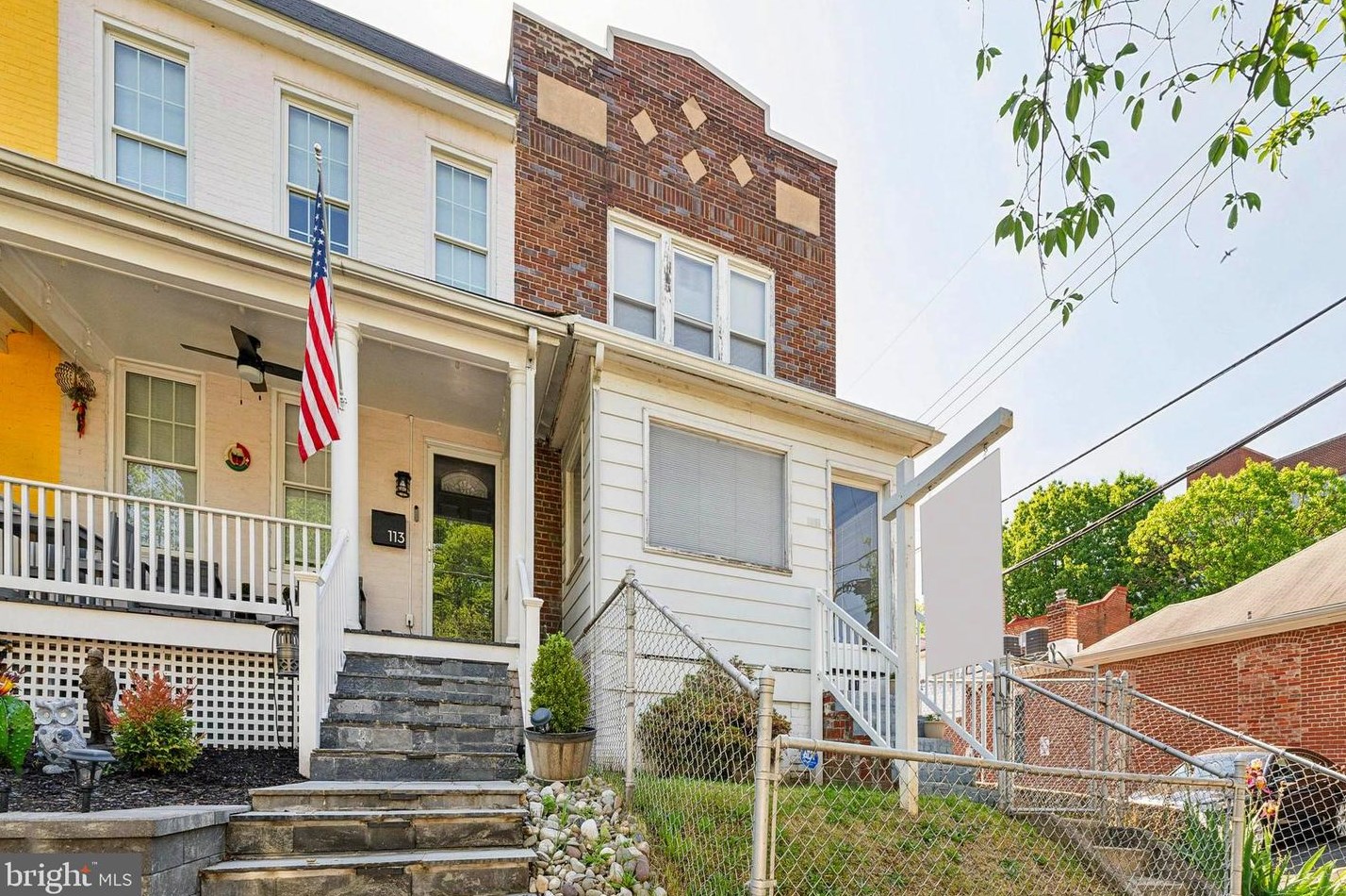 111 Peyton St, Alexandria, VA 22314-2723