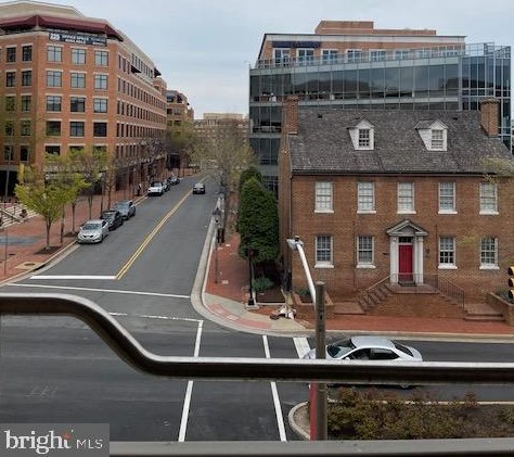 309 Holland Ln, Alexandria VA  22314-6105 exterior