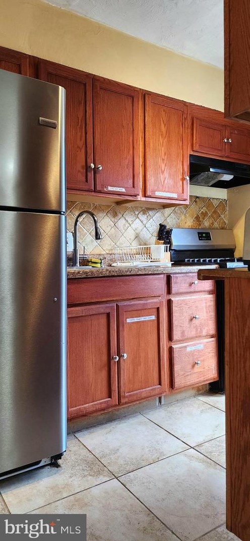 606 S Fayette St, Alexandria, VA 22314