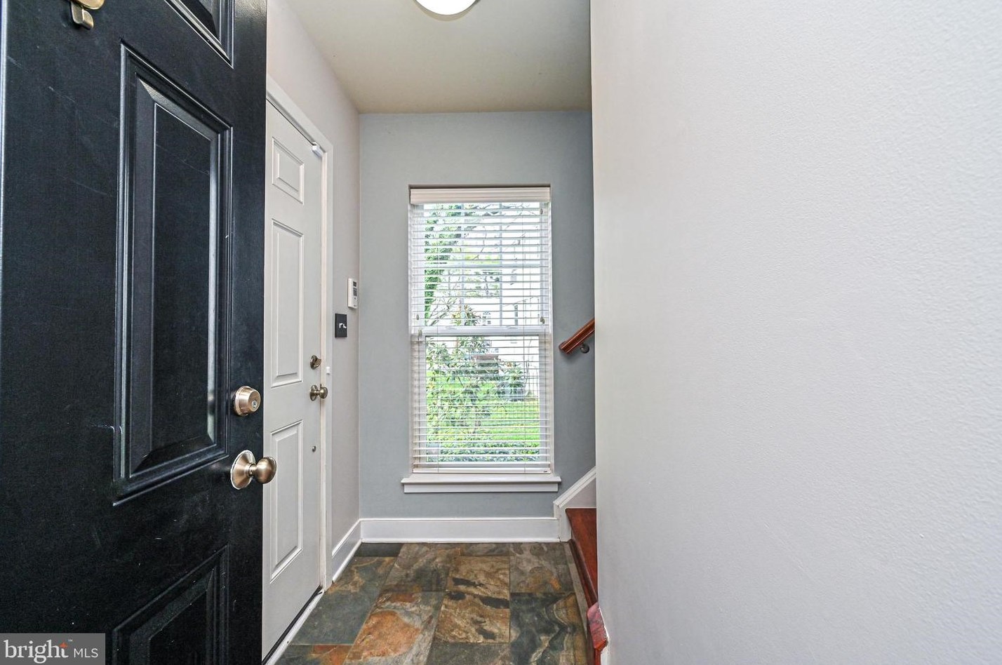 3949 Old Dominion Blvd, Alexandria VA  22305-1559 exterior