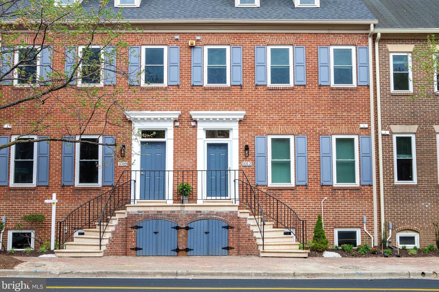 1010 Duke St, Alexandria VA  22314-3589 exterior