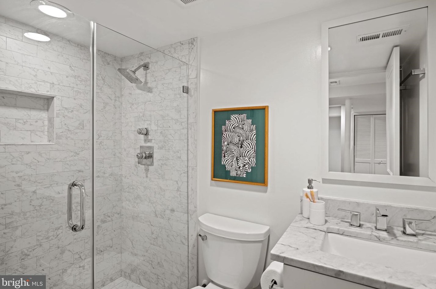 123 Moncure Dr, Alexandria VA 22314-4965 exterior