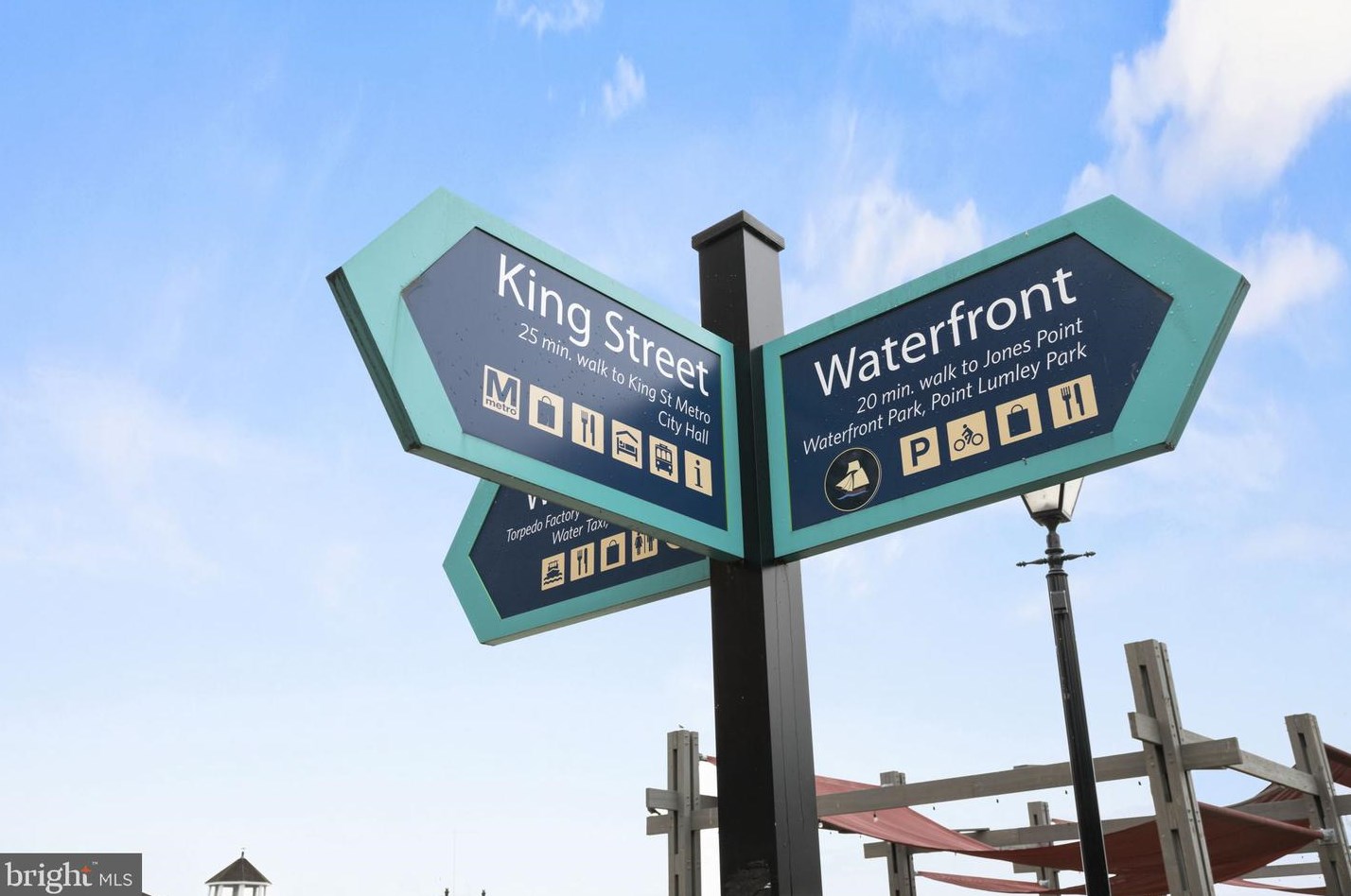 123 Moncure Dr, Alexandria VA 22314-4965 exterior