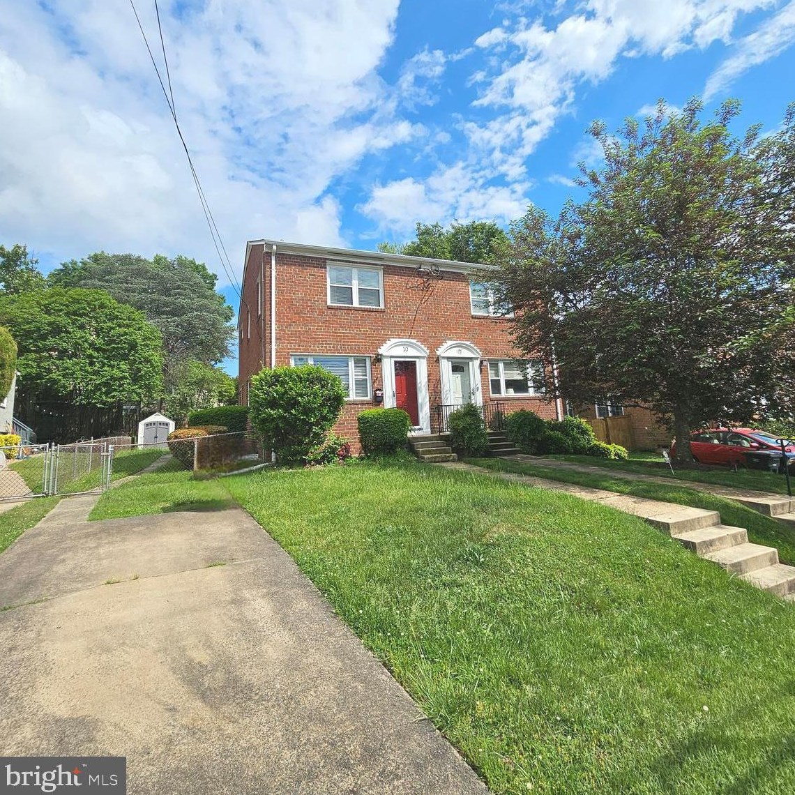 10 S French St, Alexandria, VA 22304