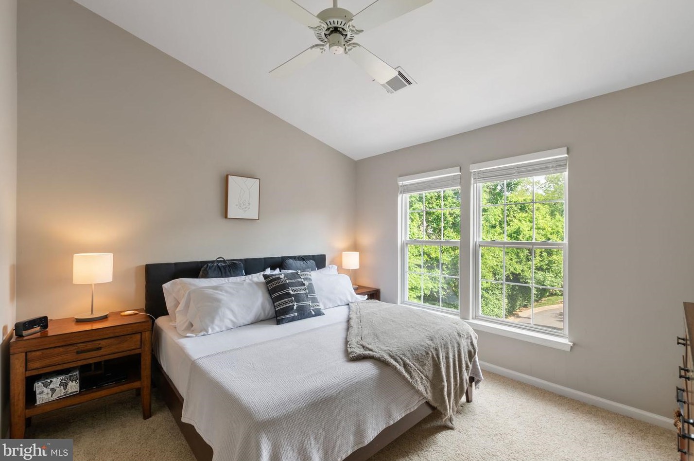 140 Ingle Pl, Alexandria VA 22304-7602 exterior