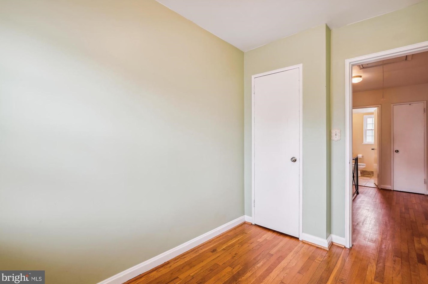 3751 Jason Ave, Alexandria VA 22302-1811 exterior