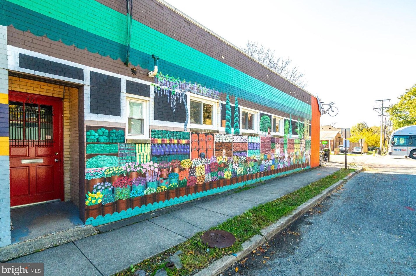 124 Maple St, Alexandria VA 22301-2605 exterior