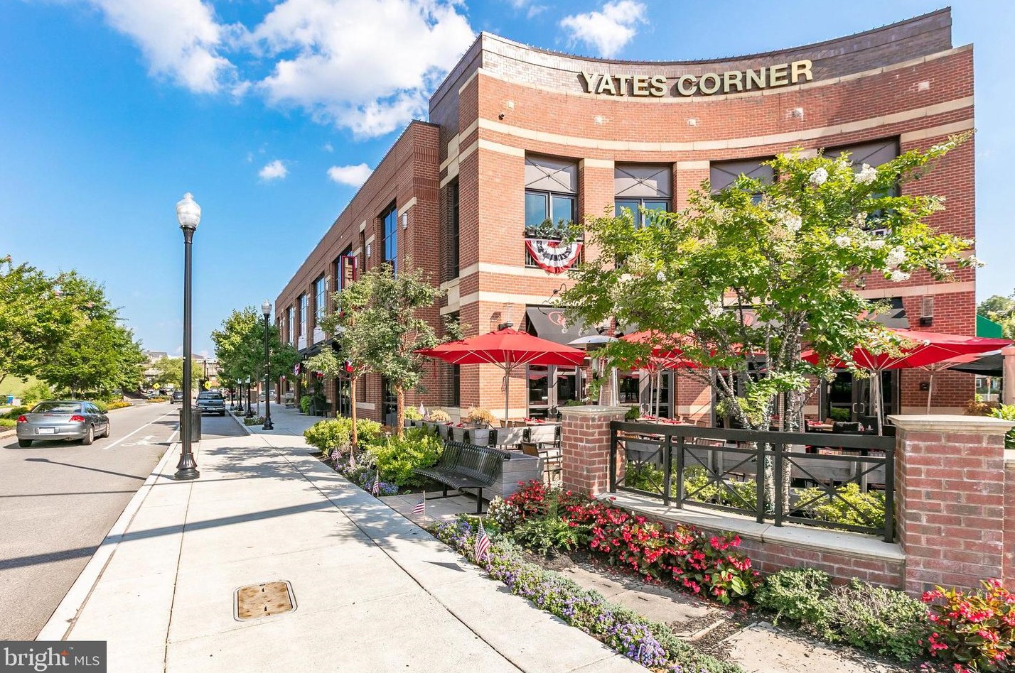 124 Maple St, Alexandria VA 22301-2605 exterior