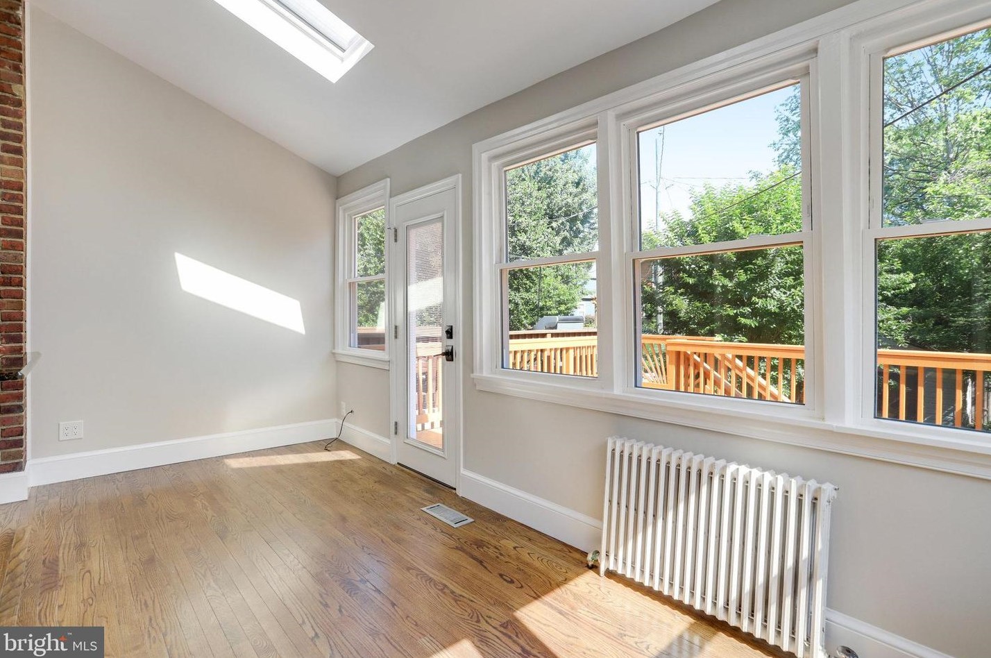 124 Maple St, Alexandria VA 22301-2605 exterior