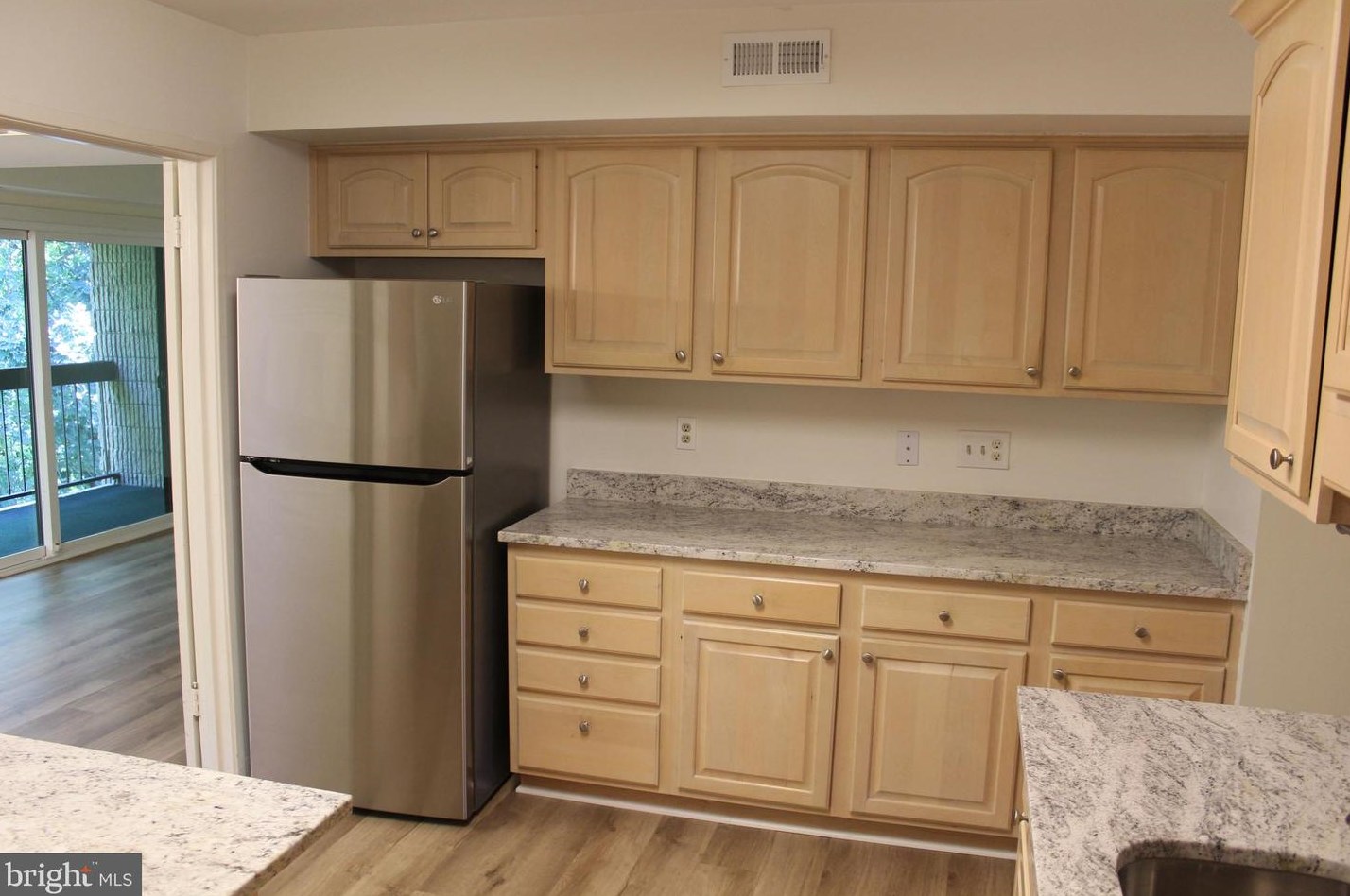 5150 Maris Ave, Alexandria, VA 22304-1964