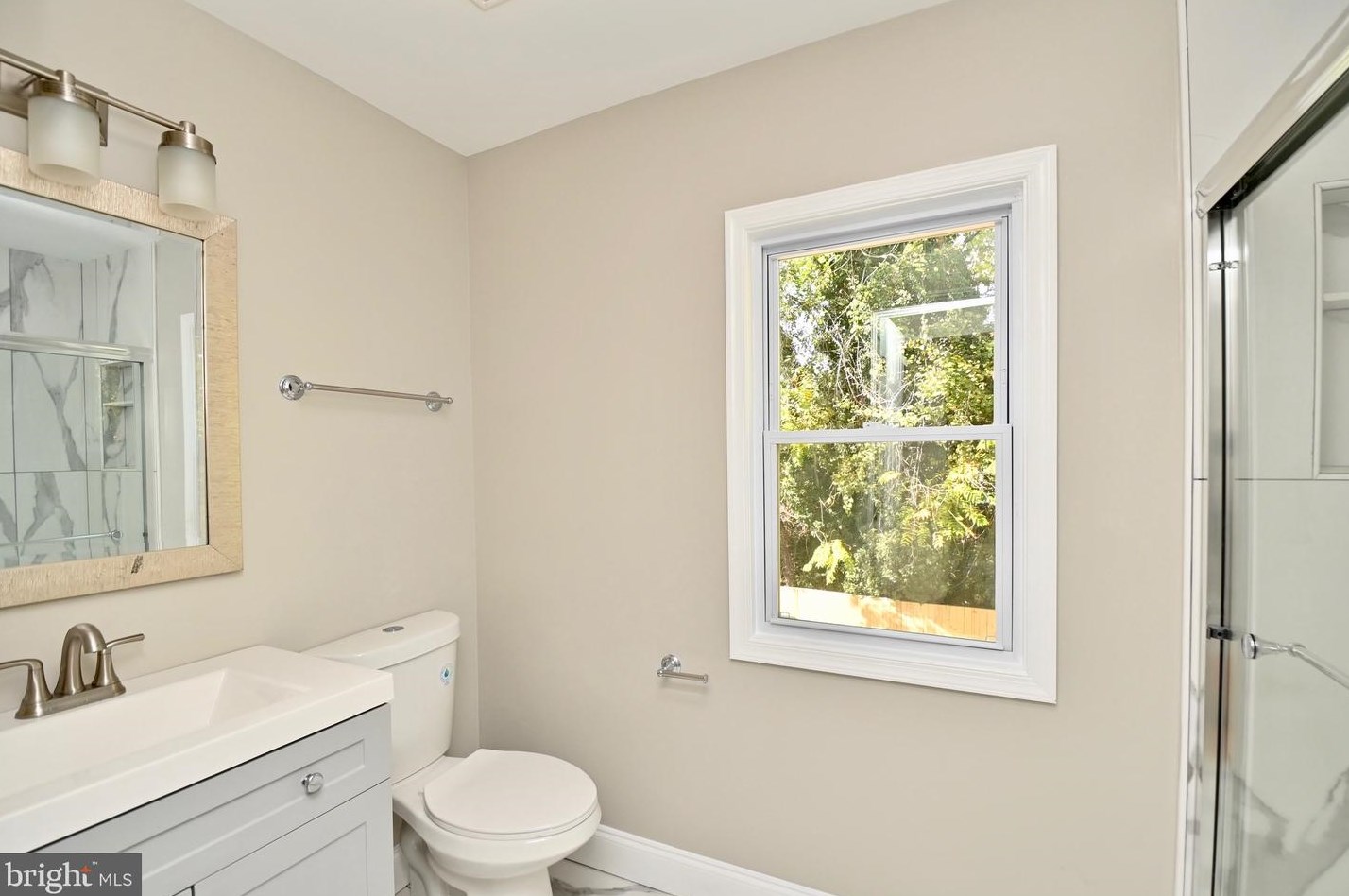 148 Moncure Dr, Alexandria VA 22314-4946 exterior