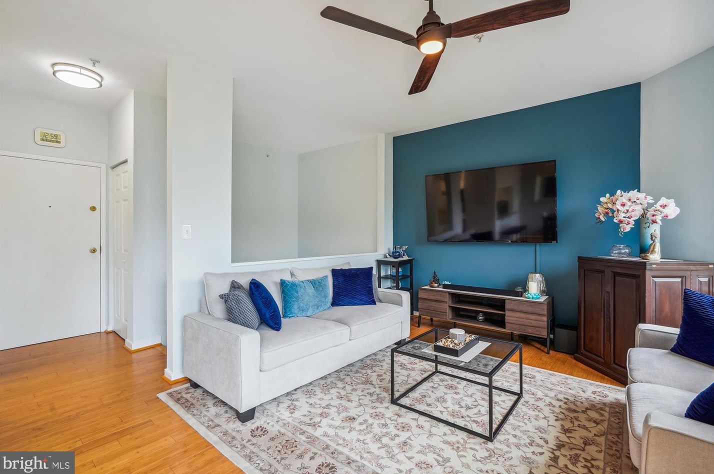 301 Reynolds St, Alexandria VA 22304-4541 exterior