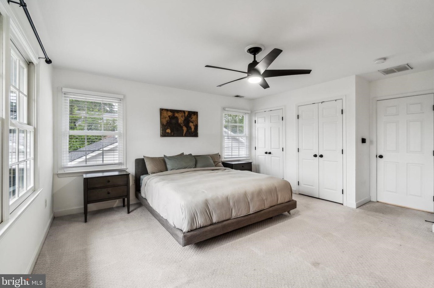 302 Alexandria Ave, Alexandria VA  22302-4203 exterior