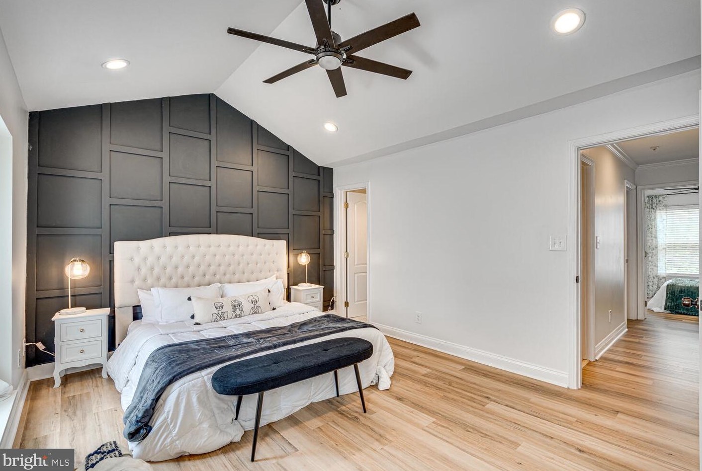 3807 Watkins Ml Dr, Alexandria VA 22304-6444 exterior