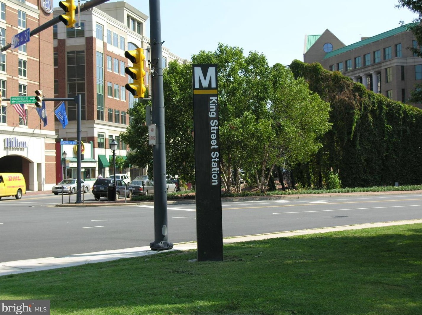 3819 White Post Ct, Alexandria VA 22304-6357 exterior