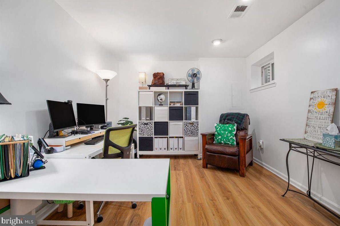 43 Carriage House, Alexandria VA 22304-6336 exterior