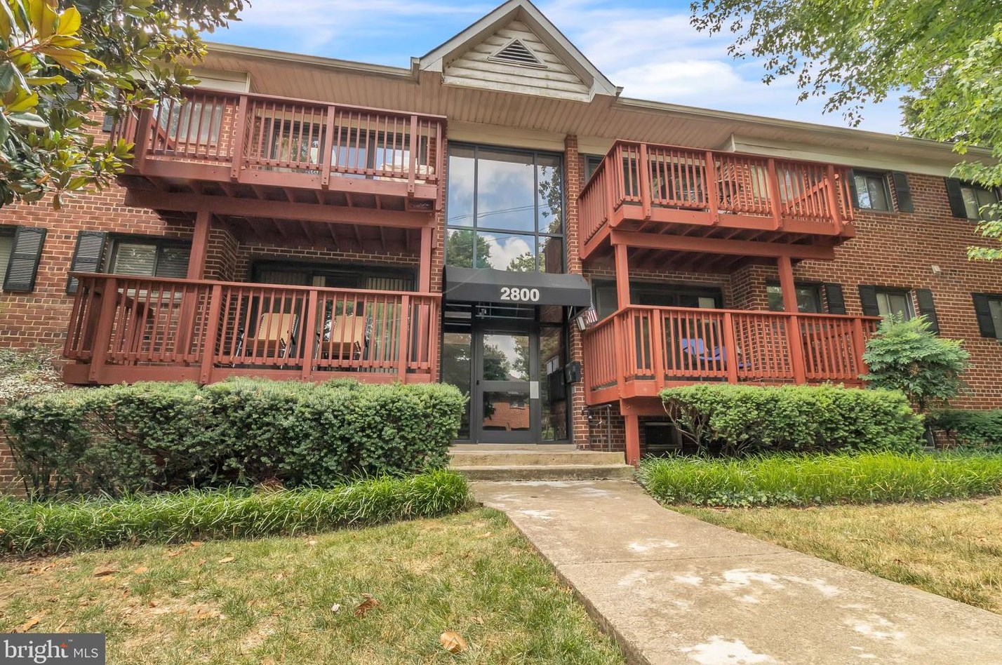 2800 Dartmouth Rd, Alexandria VA 22314-4952 exterior