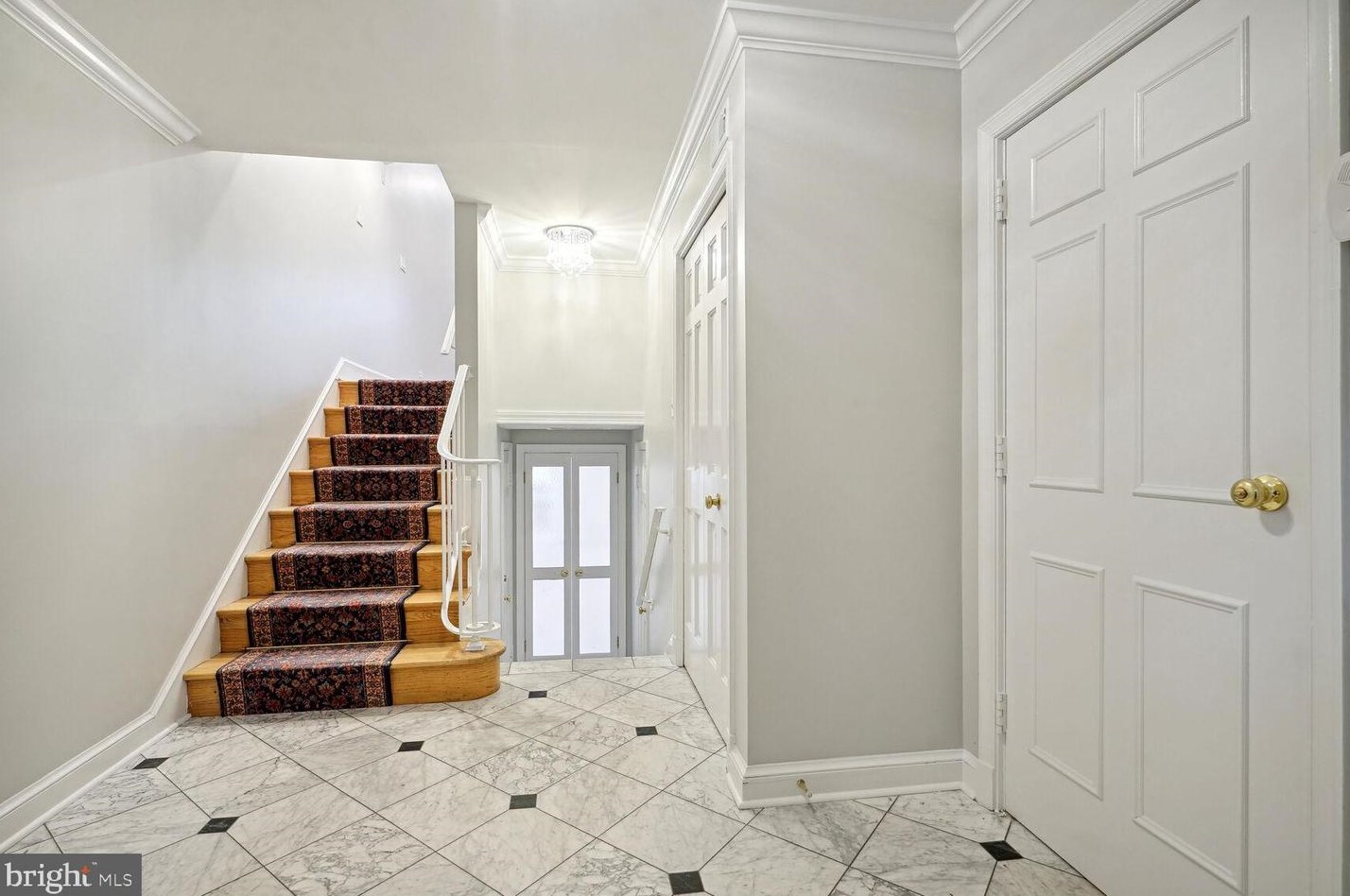 109 Princess St, Alexandria VA  22314-2341 exterior