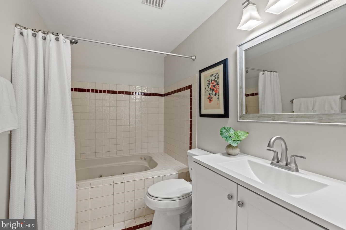 900 Howard St, Alexandria VA  22304-1624 exterior