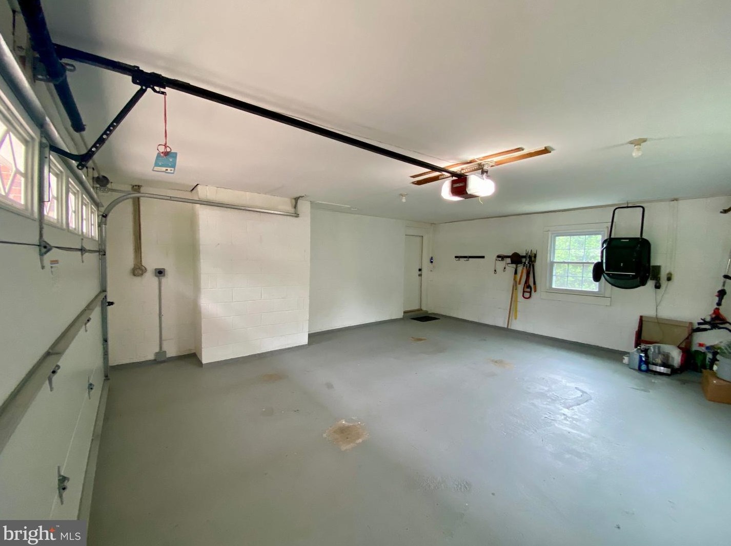 900 Howard St, Alexandria VA  22304-1624 exterior