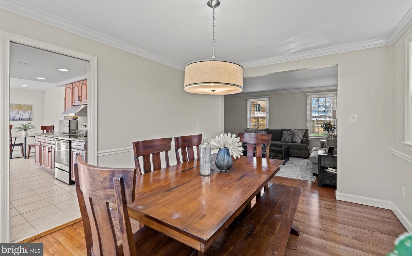 900 Howard St, Alexandria VA  22304-1624 exterior