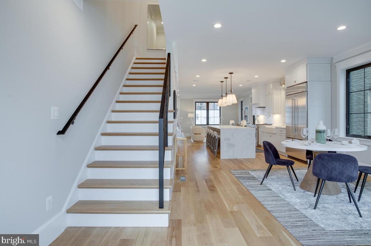 607 Alfred St, Alexandria VA  22314-1822 exterior