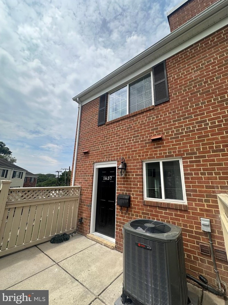 1637 N Van Dorn St, Alexandria, VA 22304