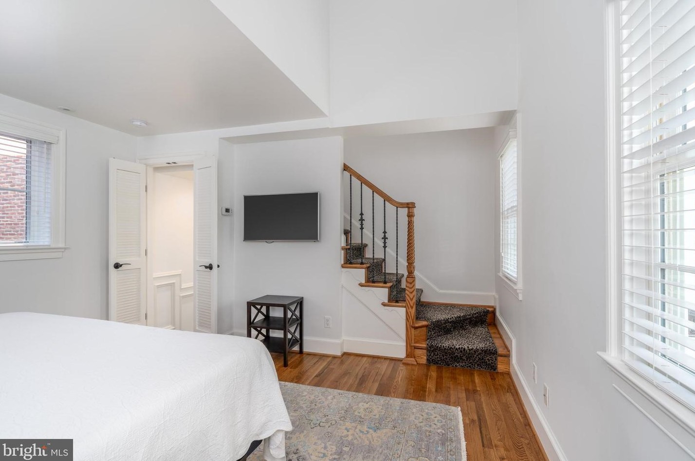 102 Prince St, Alexandria VA  22314-3312 exterior