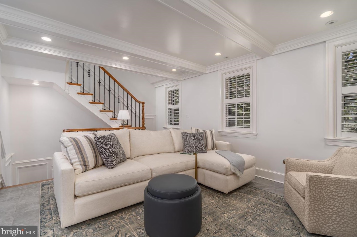 102 Prince St, Alexandria VA  22314-3312 exterior