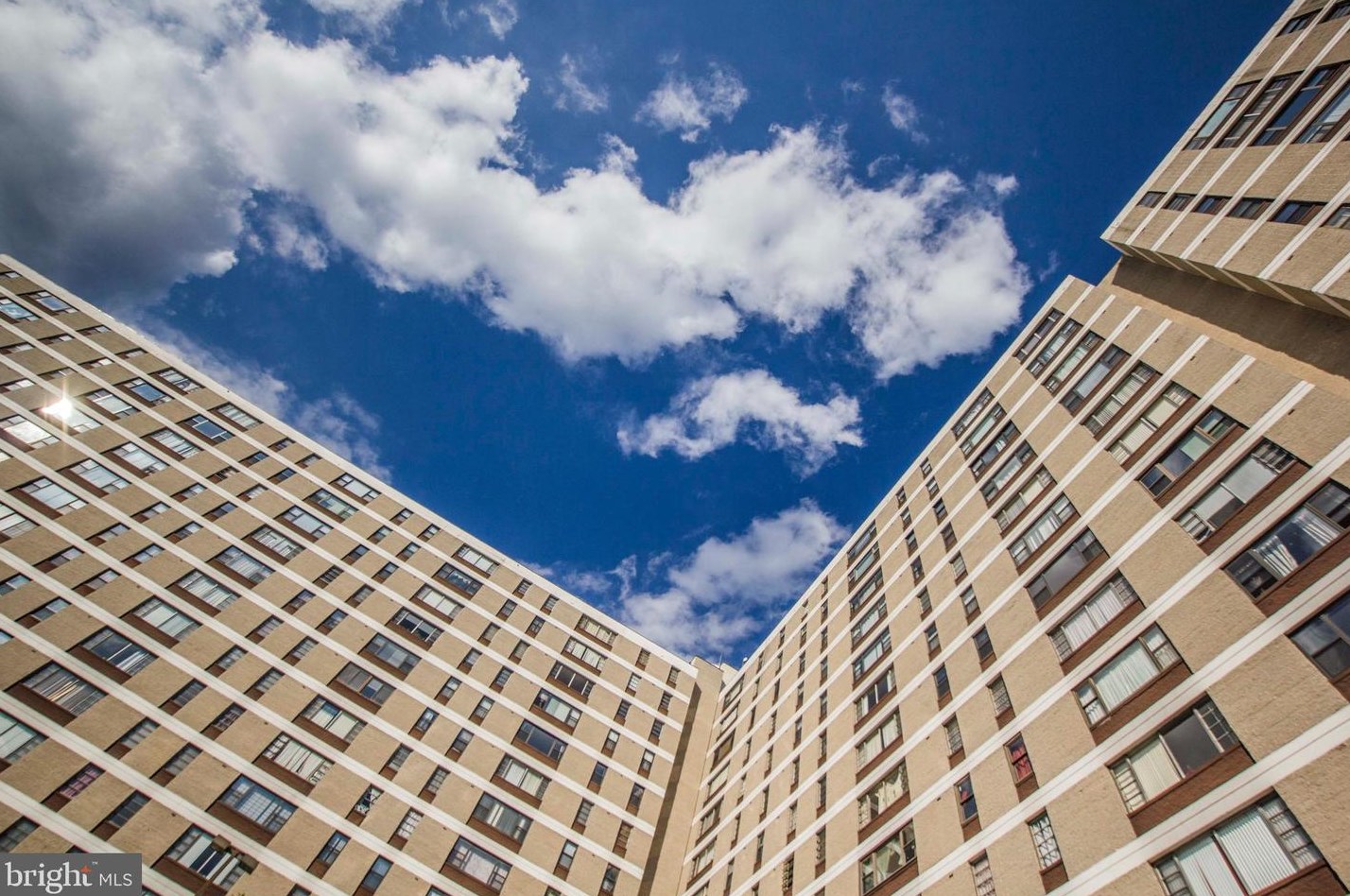 4600 Duke St, Alexandria VA  22304-2552 exterior