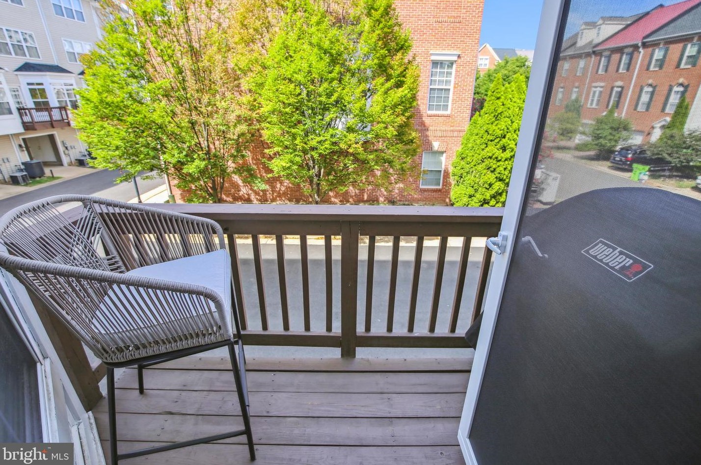 5003 Donovan Dr, Alexandria VA  22304-8620 exterior