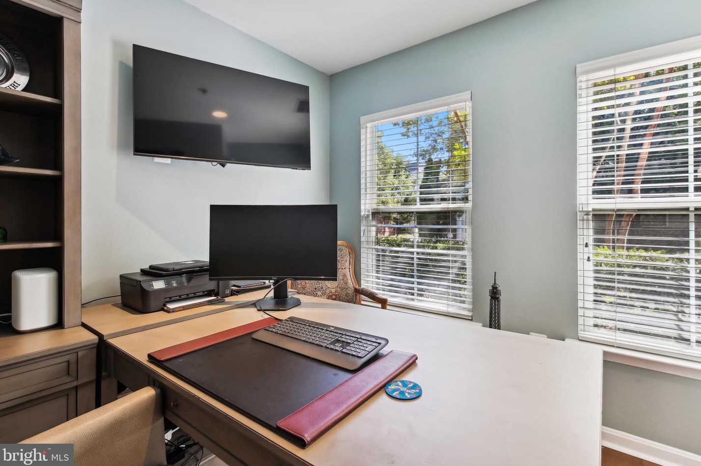 5003 Donovan Dr, Alexandria VA  22304-8620 exterior