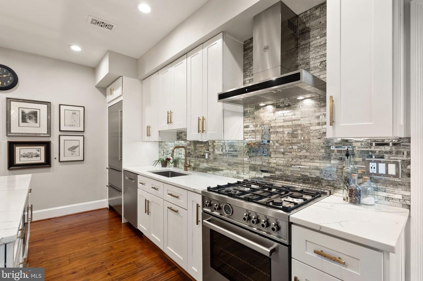 501 Alfred St, Alexandria VA 22314-1823 exterior