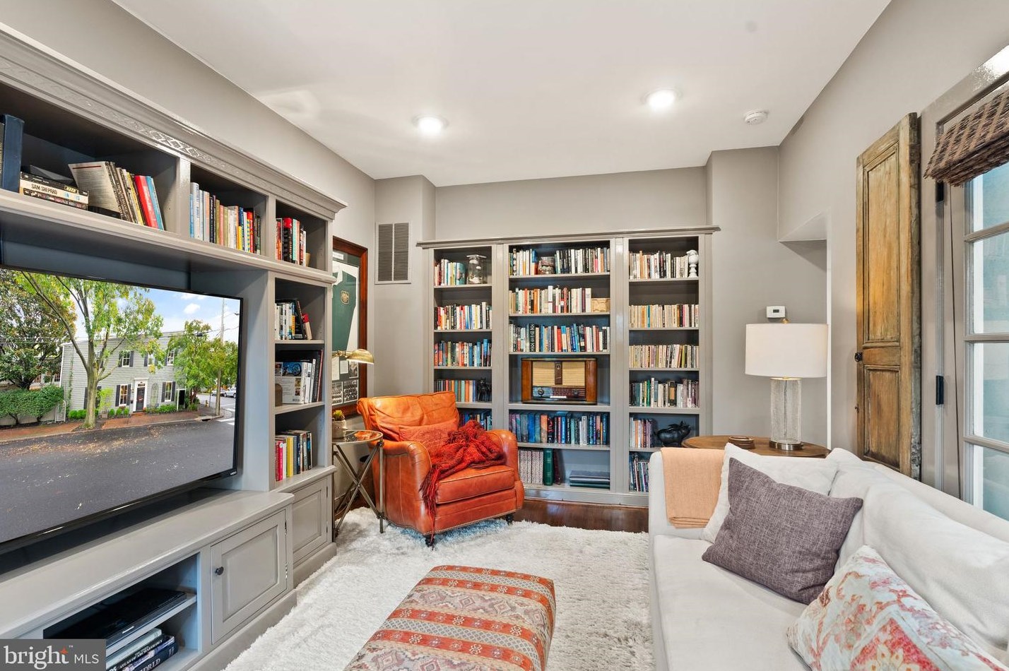 501 Alfred St, Alexandria VA 22314-1823 exterior