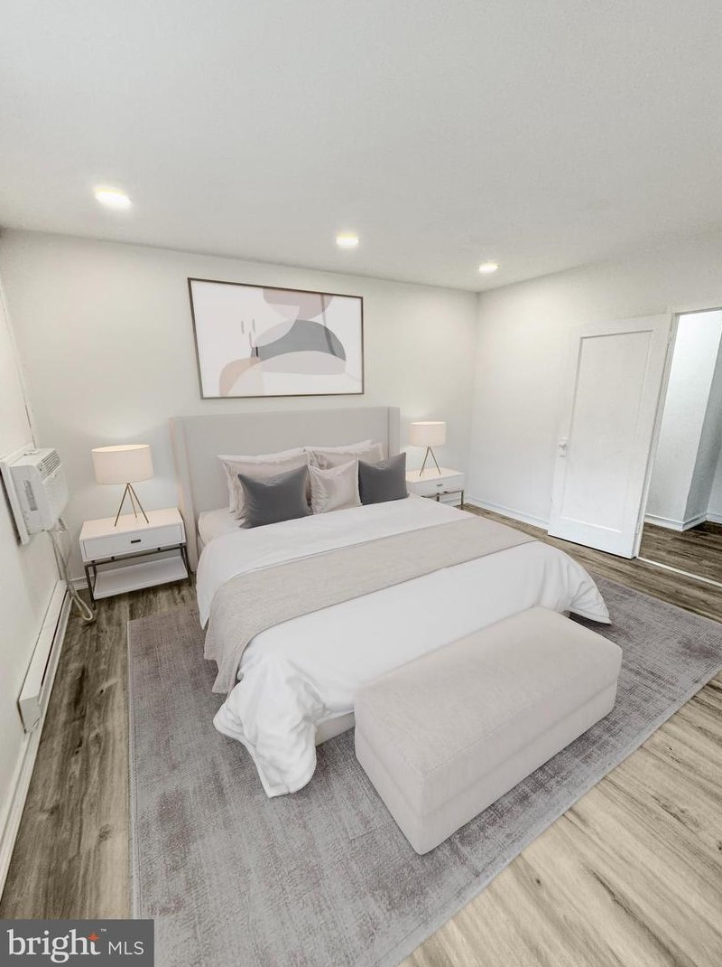 1204 Martha Custis Dr, Alexandria VA 22302-2016 exterior