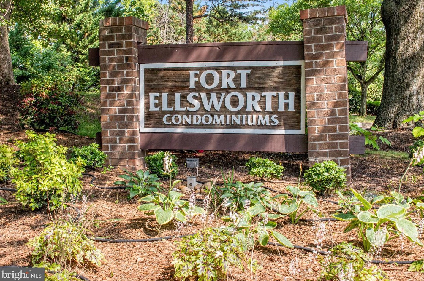 120 Roberts Ln, Alexandria VA 22314-5341 exterior