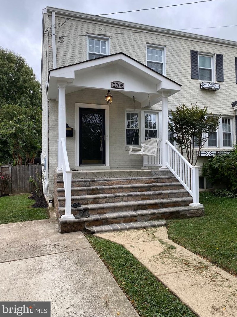 2705 Dewitt Ave, Alexandria, VA 22301