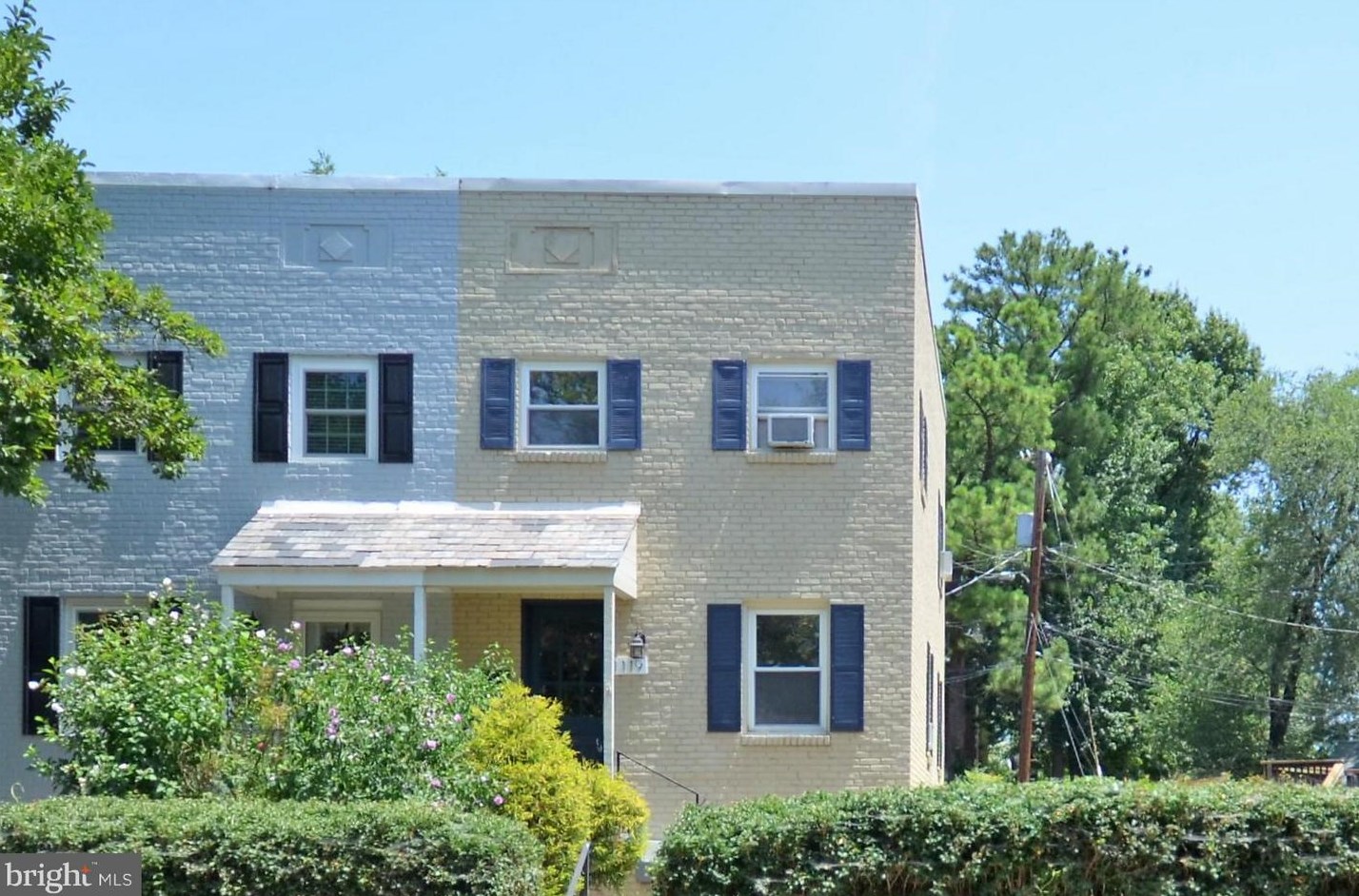 1119 Colonial Ave, Alexandria VA  22314-1324 exterior