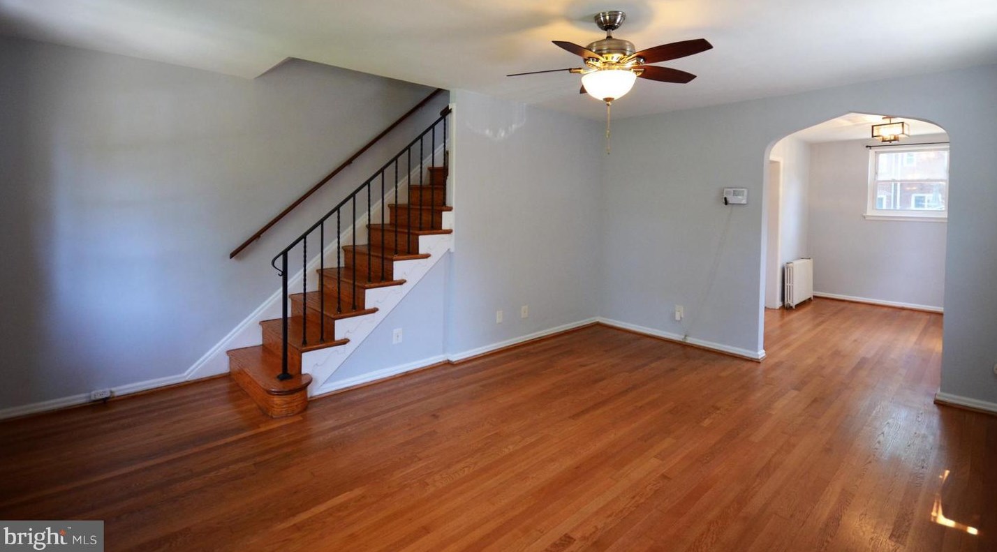 1119 Colonial Ave, Alexandria VA  22314-1324 exterior