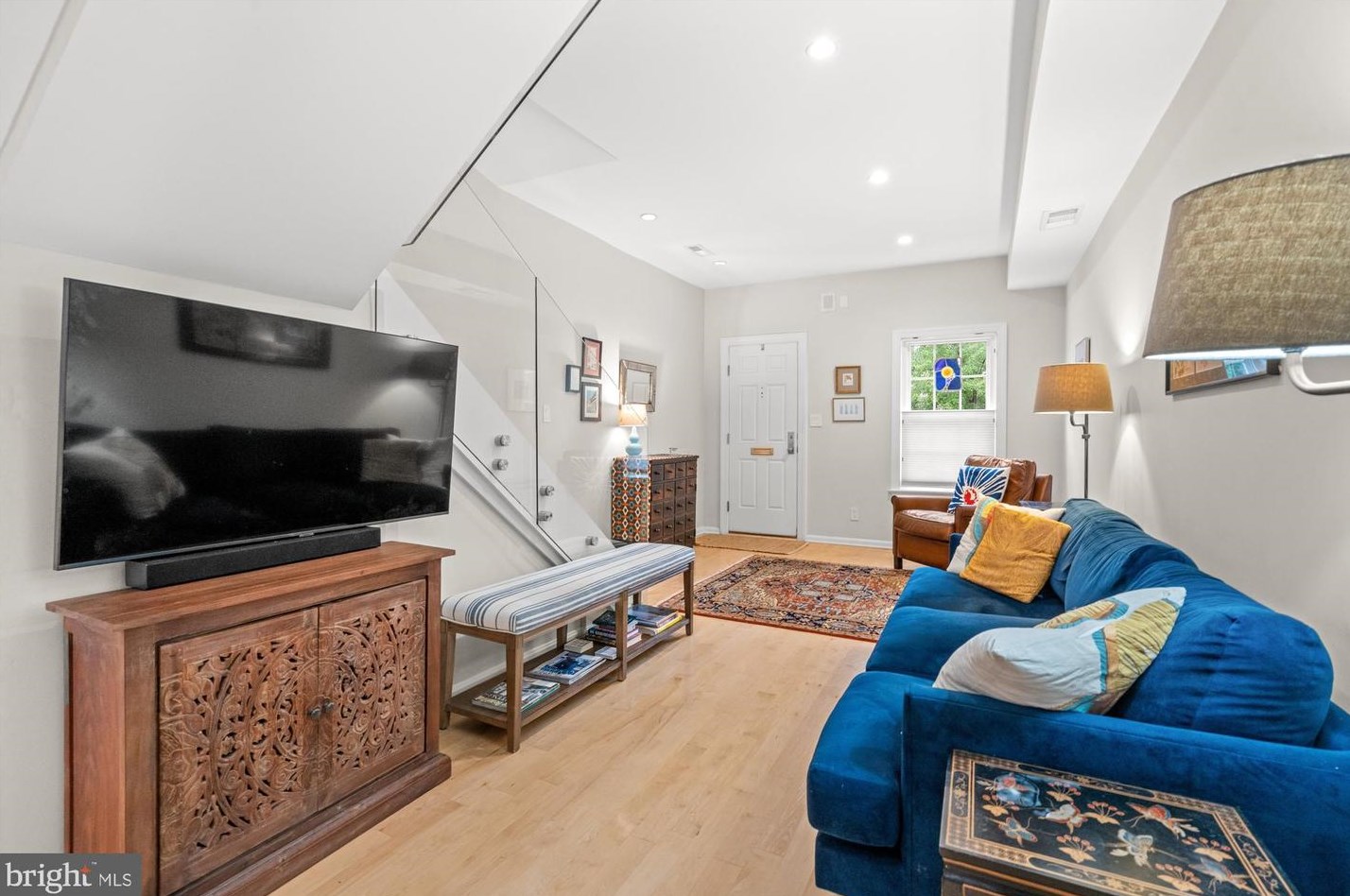 511 Patrick St, Alexandria VA 22314-2242 exterior