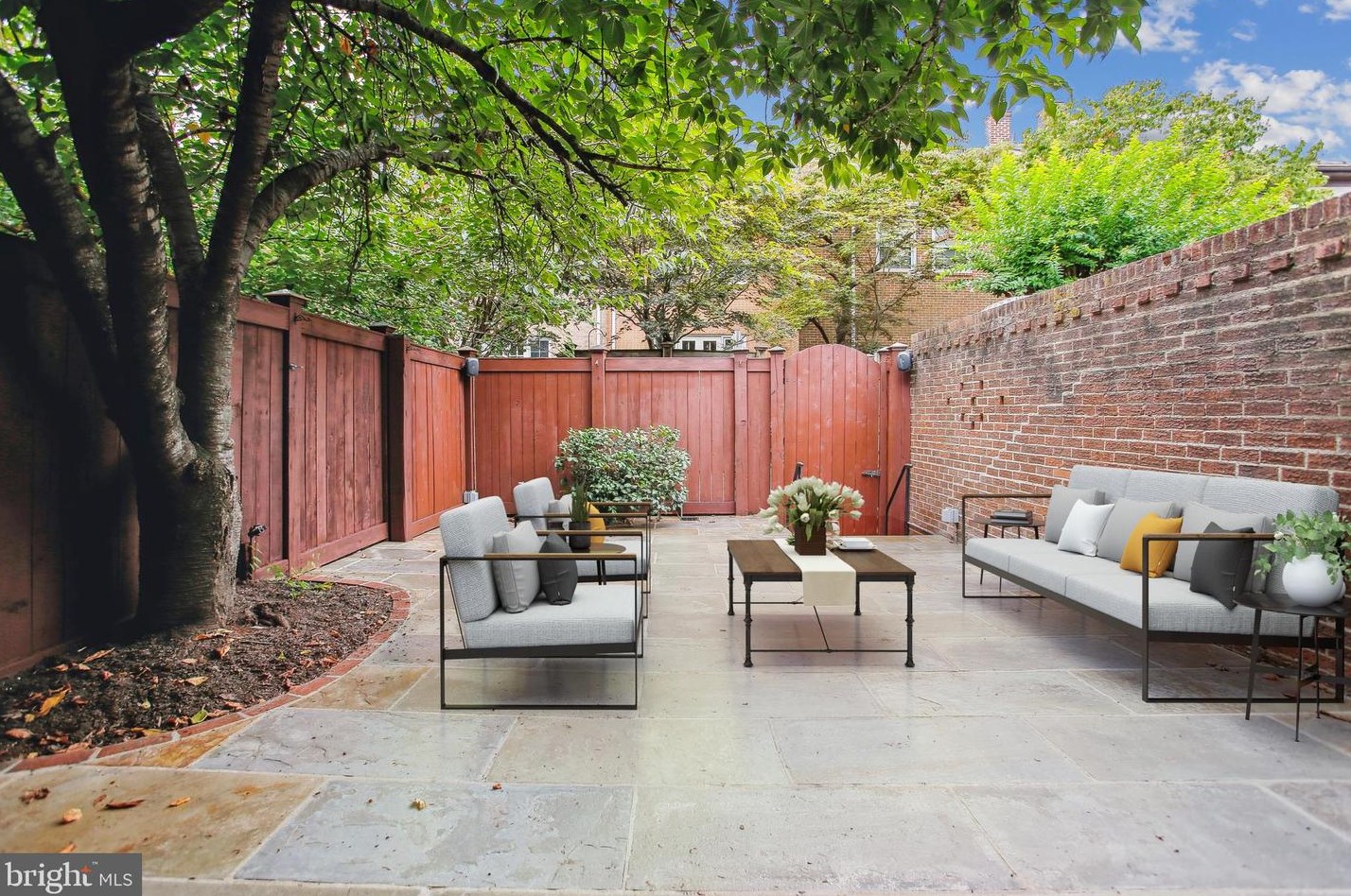 122 Princess St, Alexandria VA 22314-2325 exterior